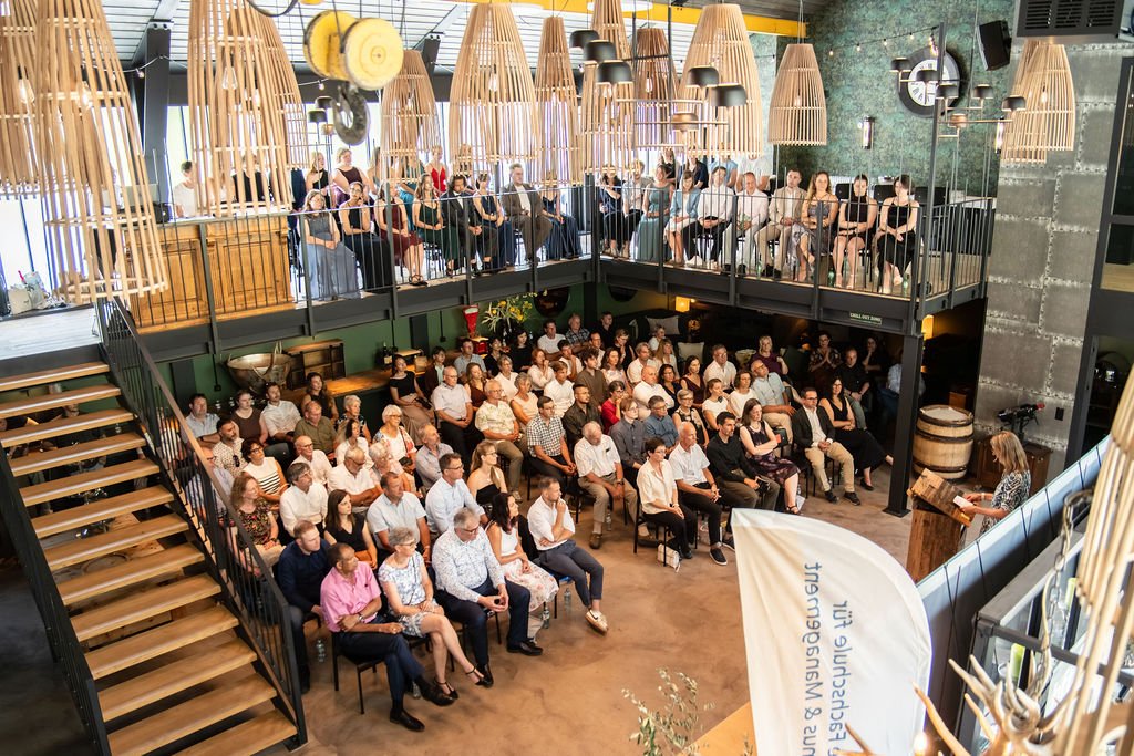 Eventlocation Loft 99 in S-chanf im Engadin – Diplomfeier HF Tourismus & Management Graubünden 2026