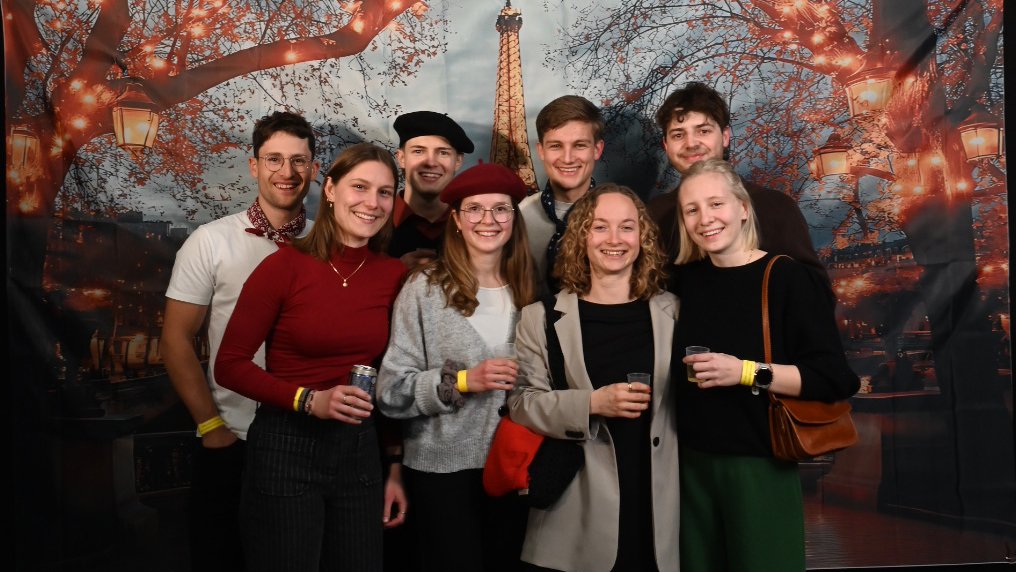 Motto "Rendez-vous à Paris" für den HFT-Ball 2026 der HF Tourismus & Management
